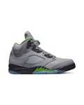 Air Jordan 5 Retro 'Green Bean' 2022 på hvit bakgrunn, peker mot høyre
