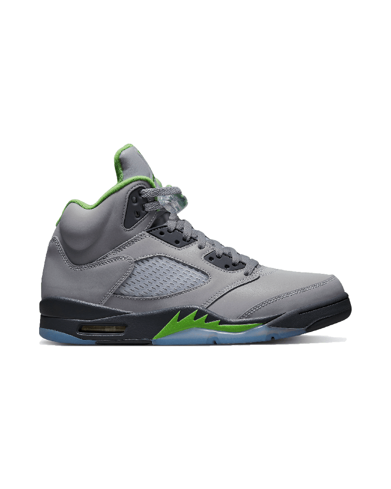 Air Jordan 5 Retro 'Green Bean' 2022 på hvit bakgrunn, peker mot høyre