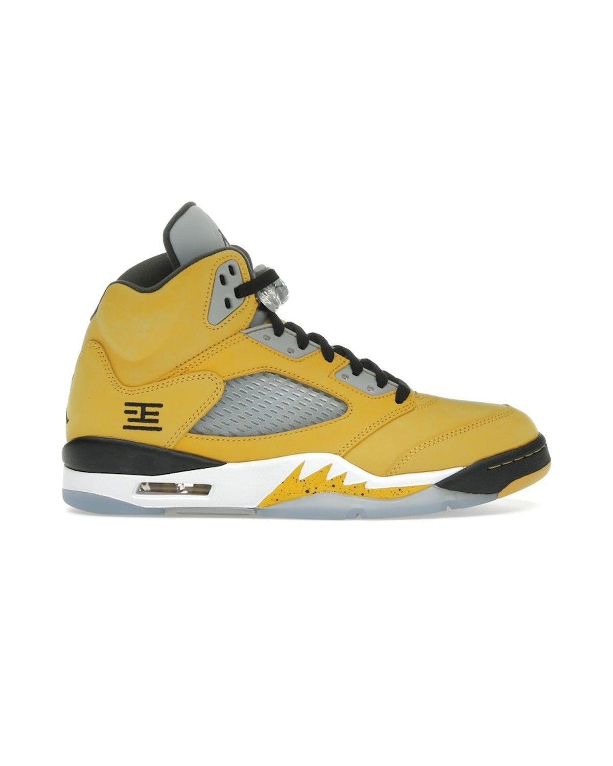 Jordan 5 Retro Tokyo T23 (2025) på hvit bakgrunn, peker mot høyre