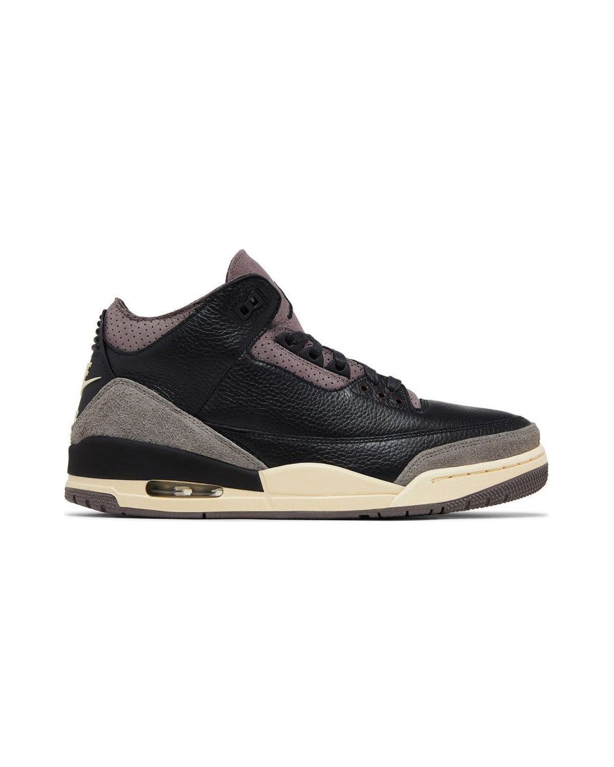 Jordan 3 Retro OG SP A Ma Maniére While You Were Sleeping (Women's) på hvit bakgrunn, peker mot høyre