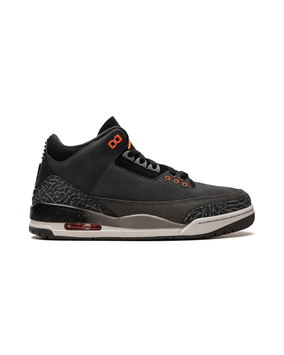 Jordan 3 Retro Fear Pack (2023) på hvit bakgrunn, peker mot høyre
