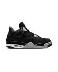 Jordan 4 Retro SE Black Canvas på hvit bakgrunn, peker mot høyre