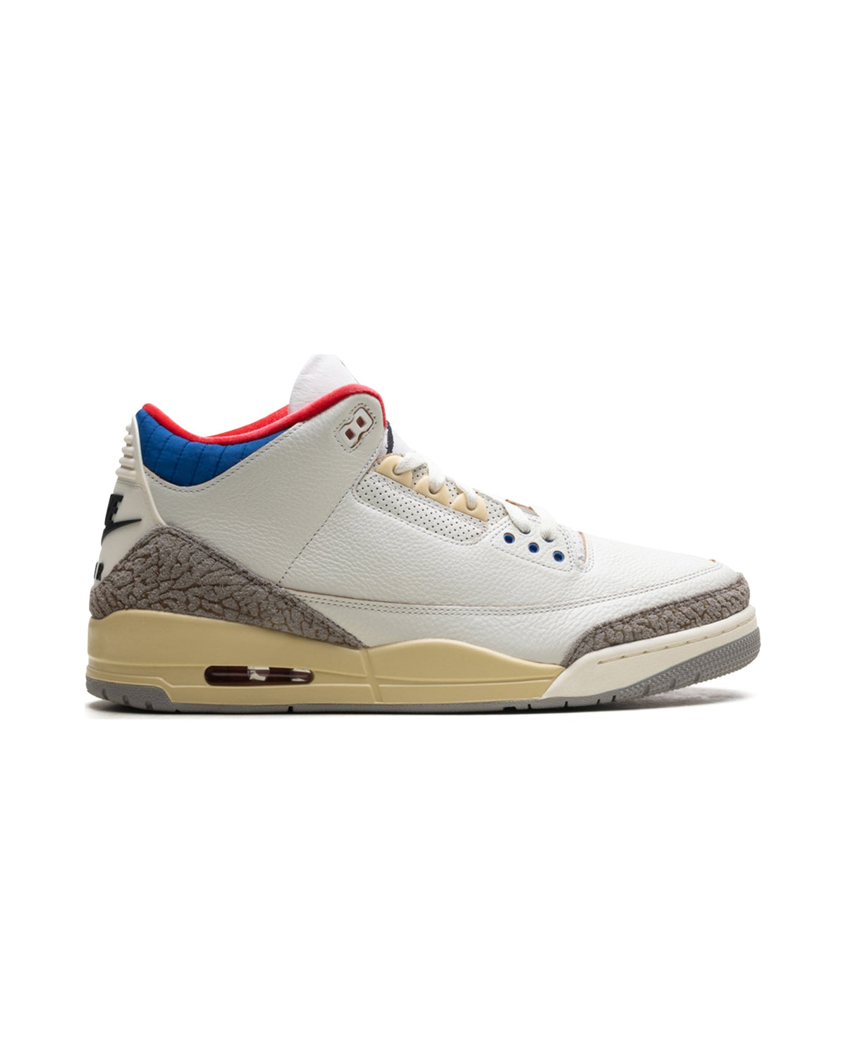 Jordan 3 Retro Seoul 2.0 på hvit bakgrunn